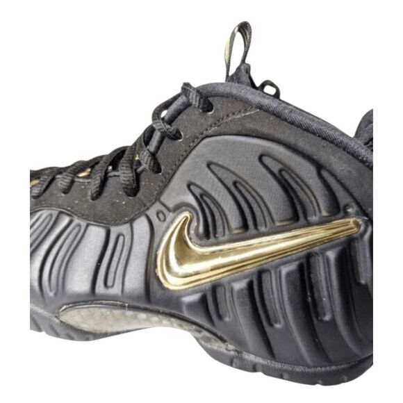 NIKE Air Foamposite Pro \'Black Metallic Gold\' Sneakers Size 7 main image 6